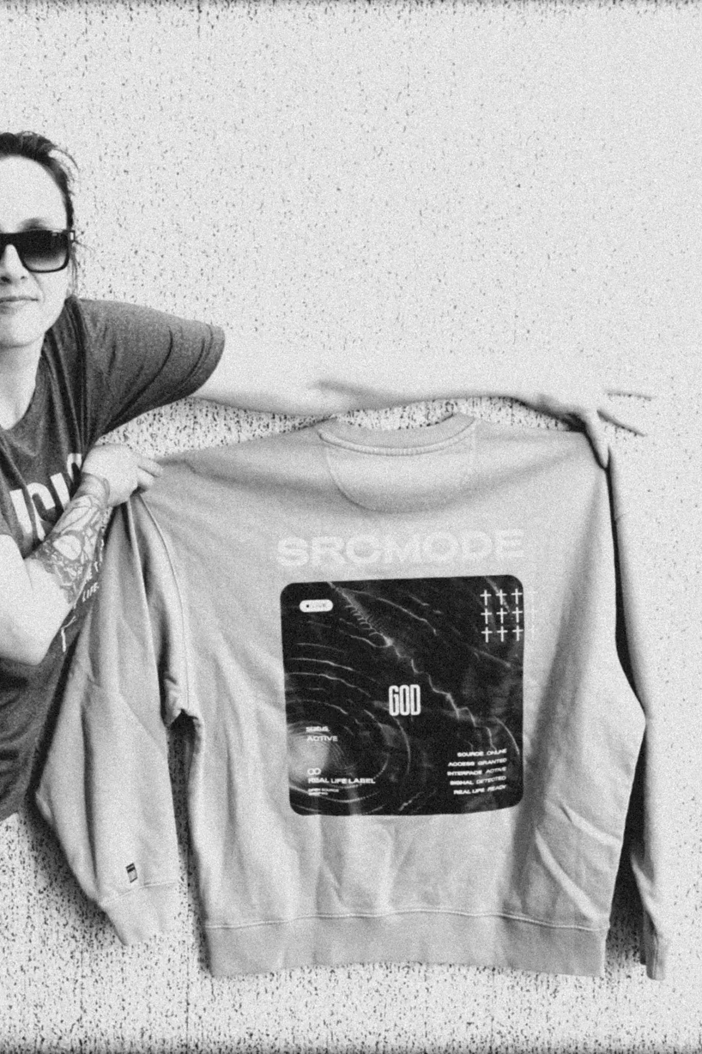 Open Source Ticket Sweater - Source Mode